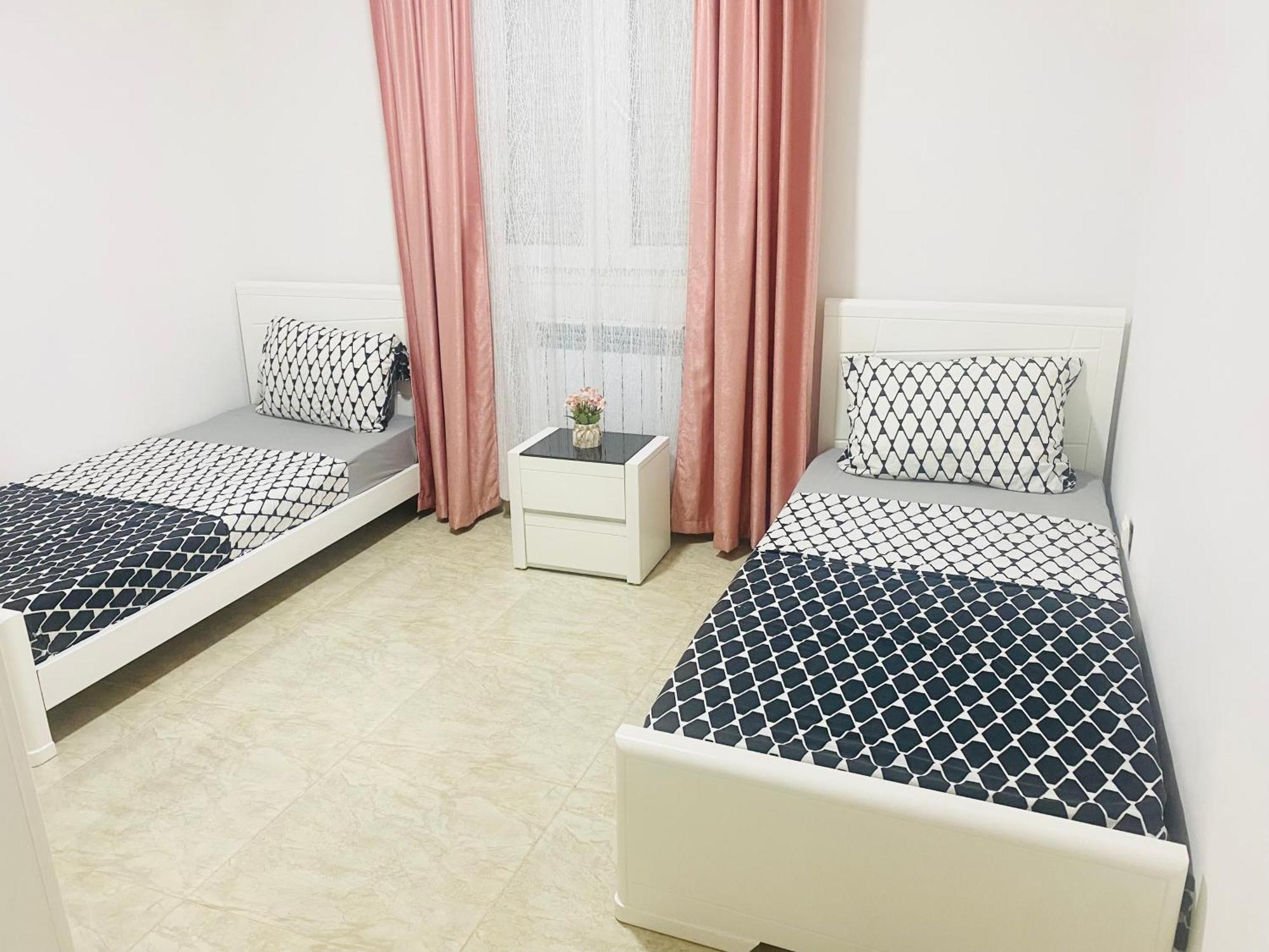 Appartement F5 Spacieux Equipe Haut Standing Mahelma Alger Bagian luar foto